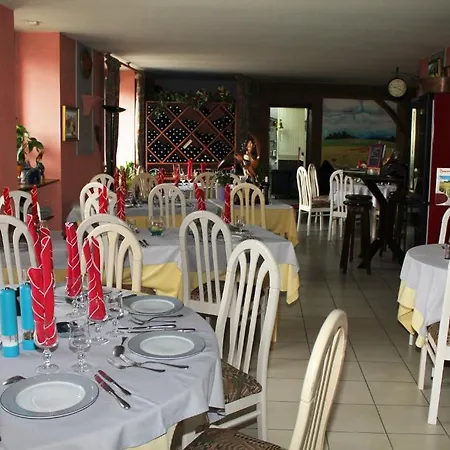 Le Grandgousier Bed and Breakfast *